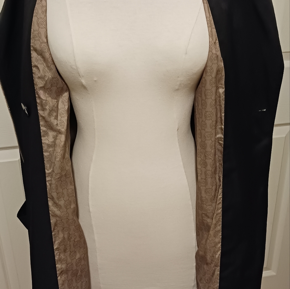 Michael Kors Medium Stylish Rain Jacket With Belt Black Womans - Picture 5 of 11